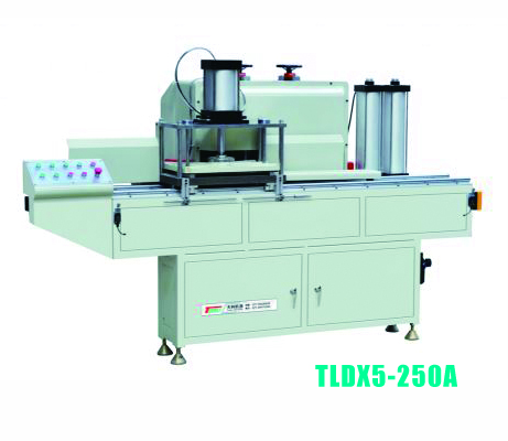 铝型材高效率五刀端面铣