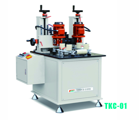 开齿穿条一体机