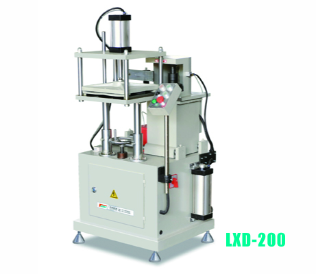 铝型材任意角度端面铣床