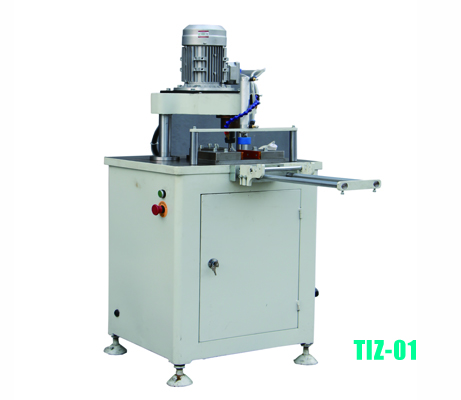 铝型材自动钻孔机