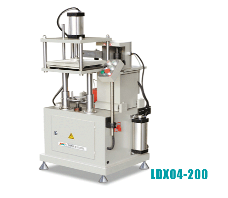 铝型材端面铣床